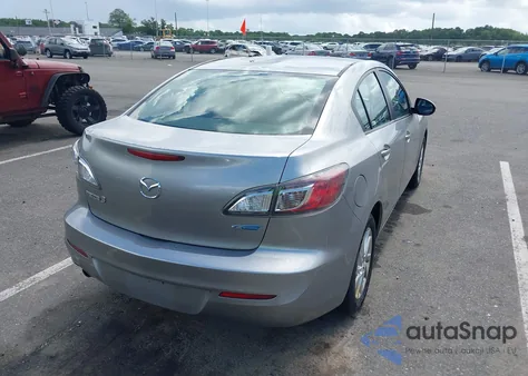 2013 Mazda 3 I z USA, uszkodzony, nr VIN JM1BL1VP7D1777559
